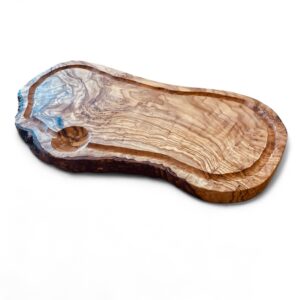Olijfhouten borrelplank met gravering